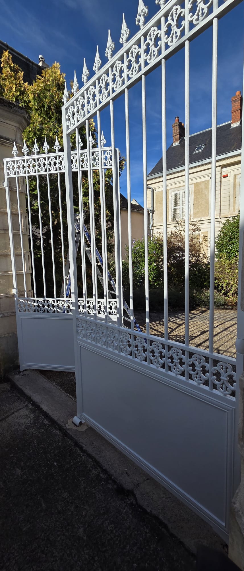 Peinture de ferronnerie à Nogent-le-Roi